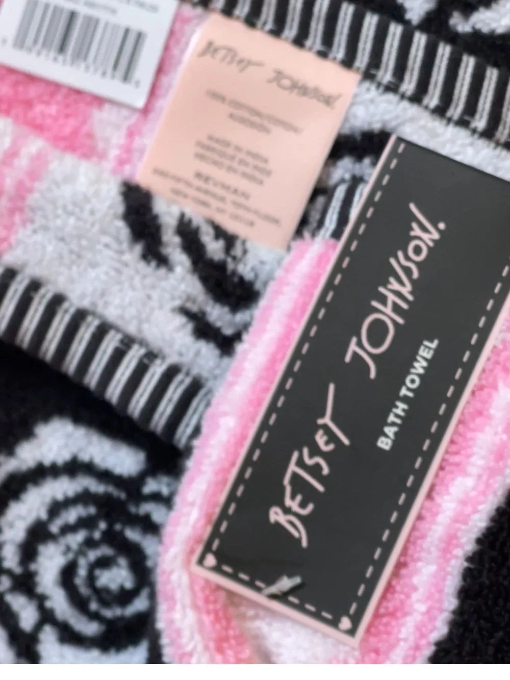 Betsey Johnson beautiful betsey